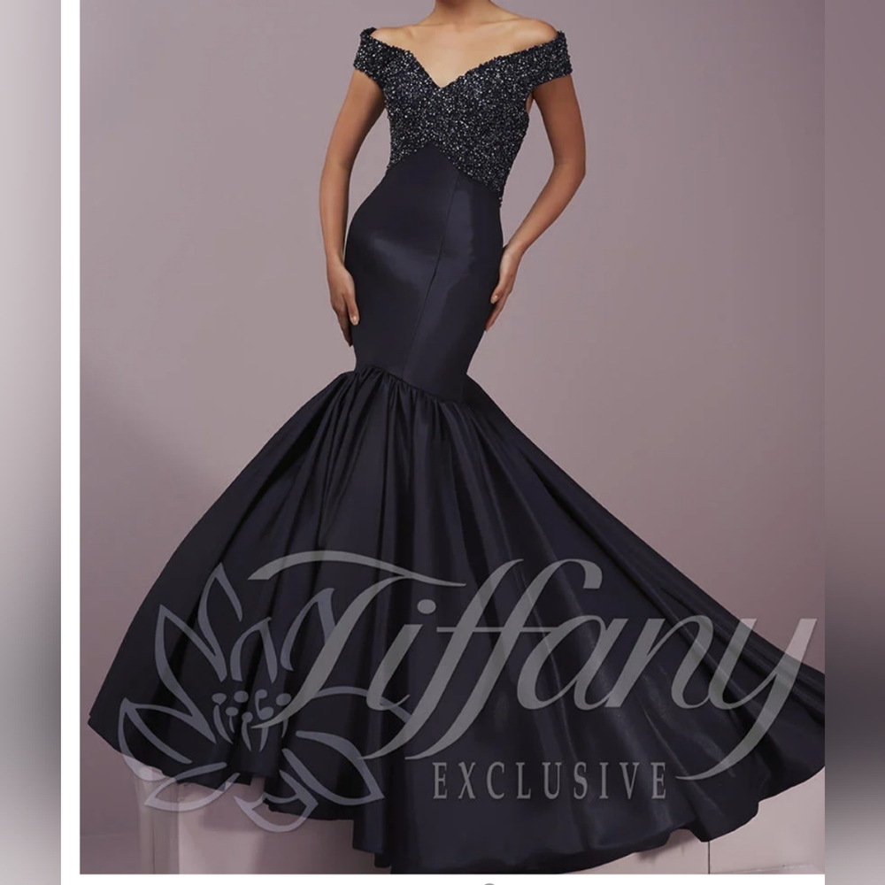 NWT Navy Blue Off The Shoulder Mermaid Sweep Train Tiffany Exclusive Dress